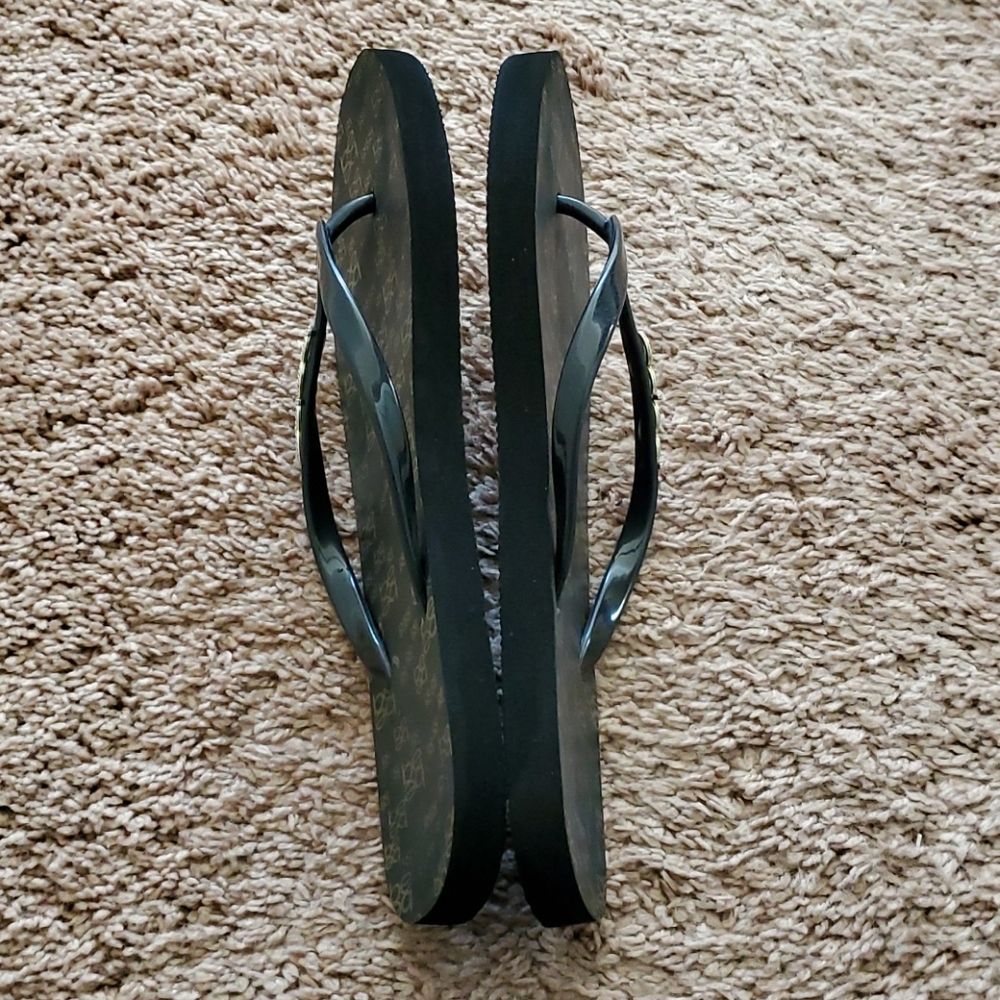 Sandals - Picture 5 of 9